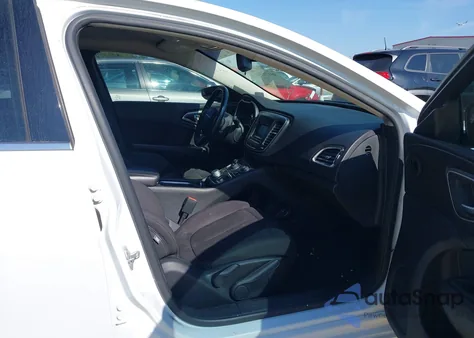 2015 Chrysler 200 Limited from USA, damaged, VIN 1C3CCCAB9FN587286